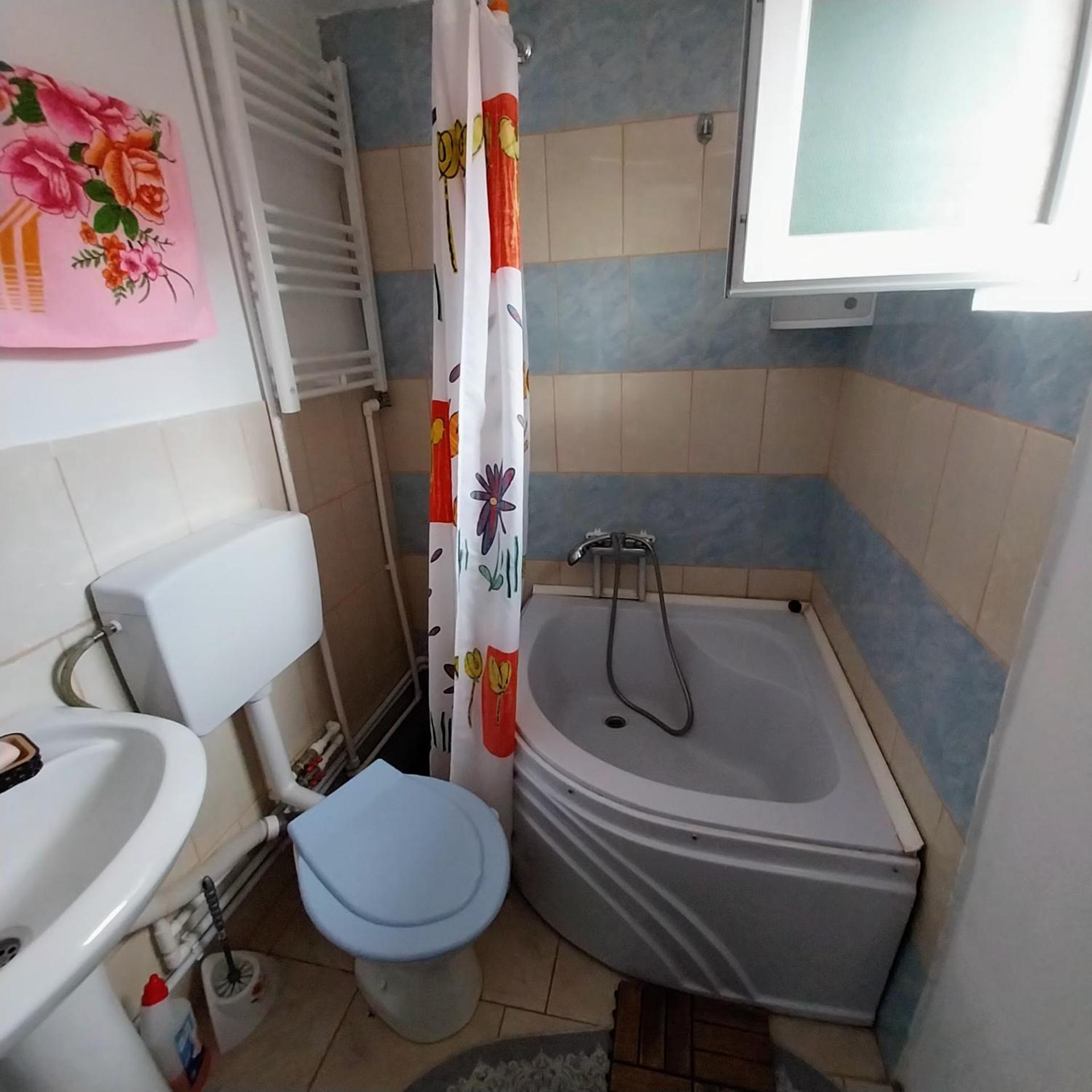 Hotel Casa Andreea Novaci-Străini Zewnętrze zdjęcie